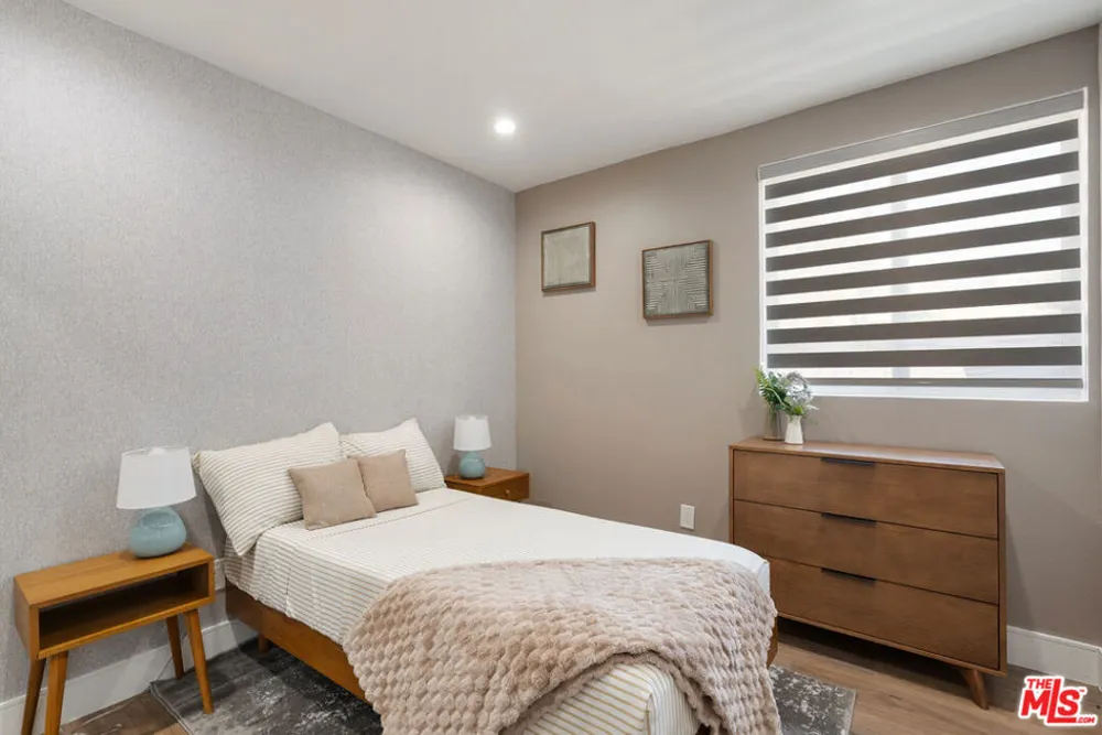 1341 Mariposa Avenue Los Angeles, CA 90027