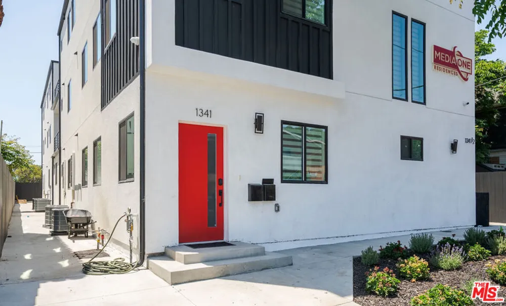 1341 Mariposa Avenue Los Angeles, CA 90027