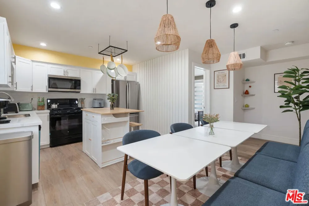 1341 Mariposa Avenue Los Angeles, CA 90027