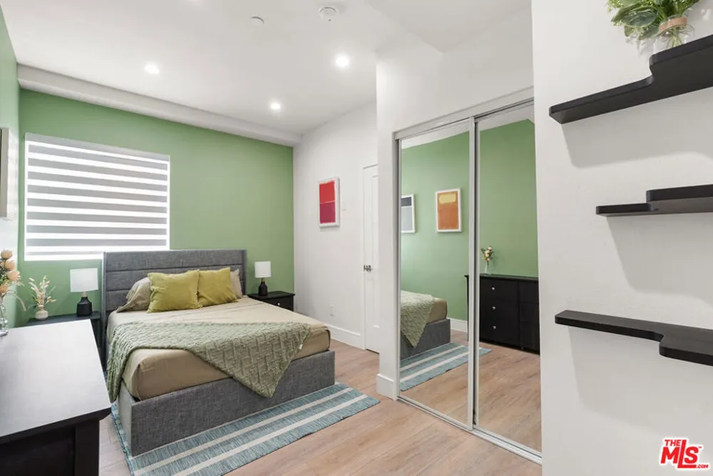 1341 Mariposa Avenue Los Angeles, CA 90027