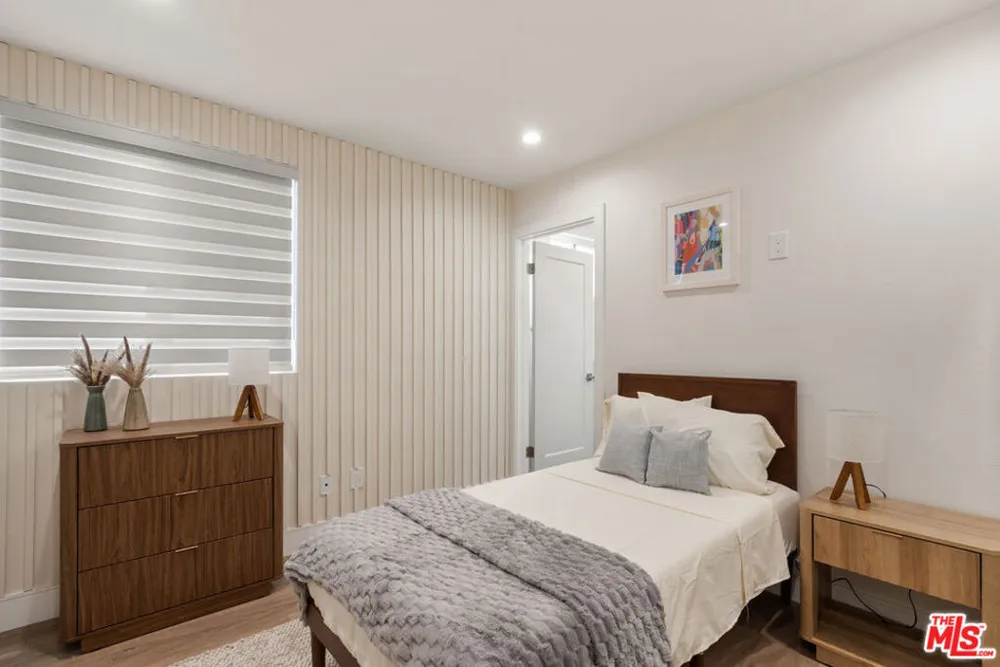 1341 Mariposa Avenue Los Angeles, CA 90027