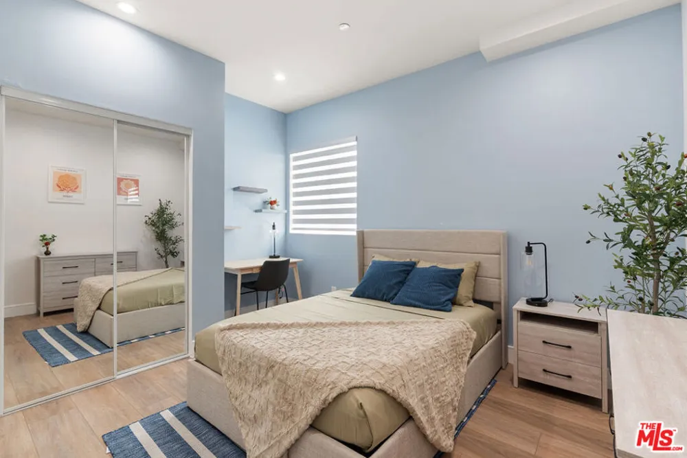 1341 Mariposa Avenue Los Angeles, CA 90027