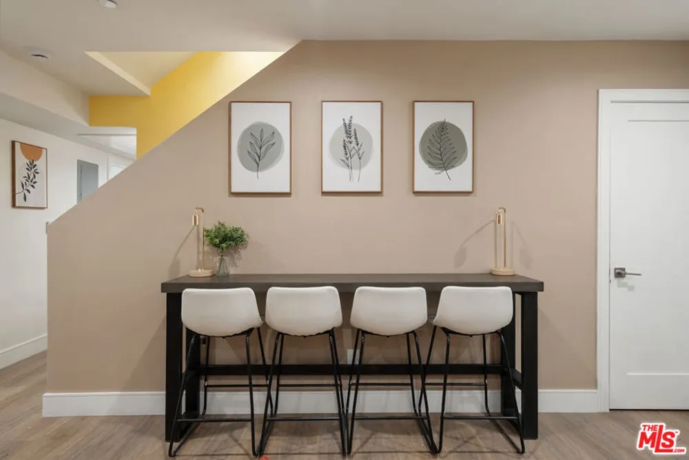 1341 Mariposa Avenue Los Angeles, CA 90027