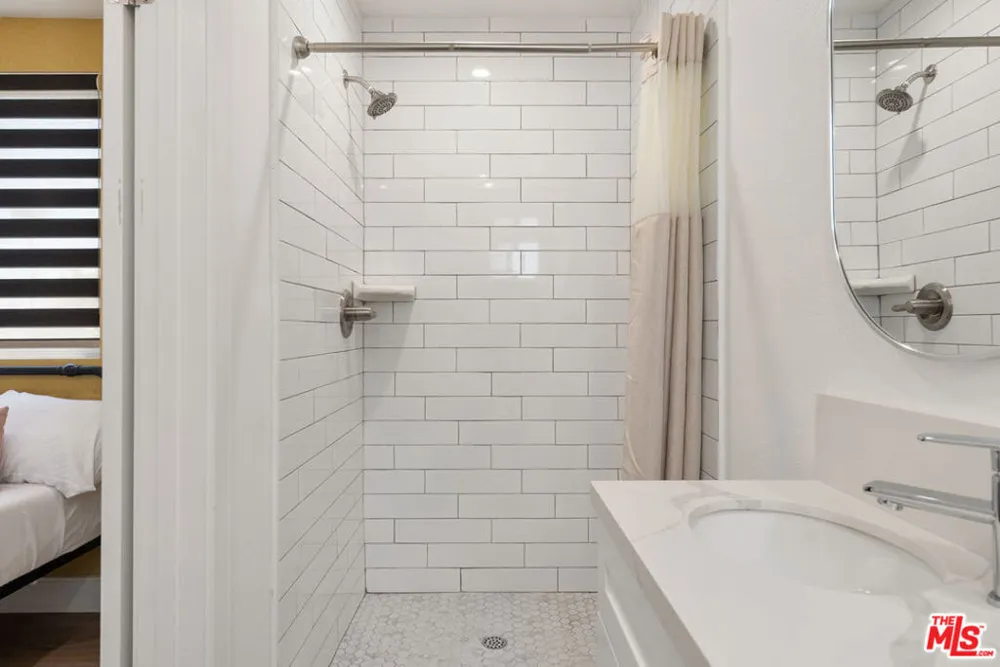 1341 Mariposa Avenue Los Angeles, CA 90027