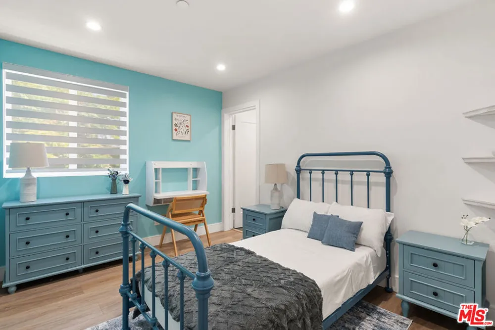 1341 Mariposa Avenue Los Angeles, CA 90027
