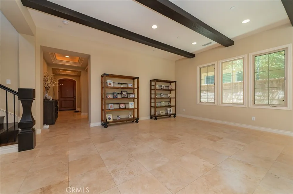 16 Hawkeye Irvine, CA 92602