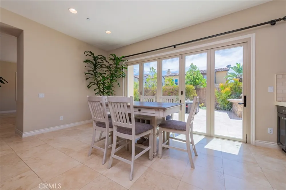 16 Hawkeye Irvine, CA 92602