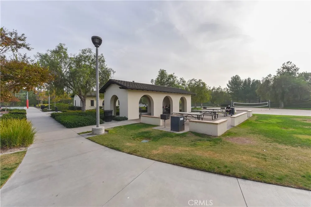 16 Hawkeye Irvine, CA 92602