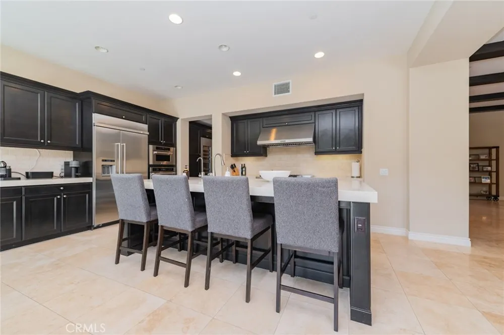 16 Hawkeye Irvine, CA 92602