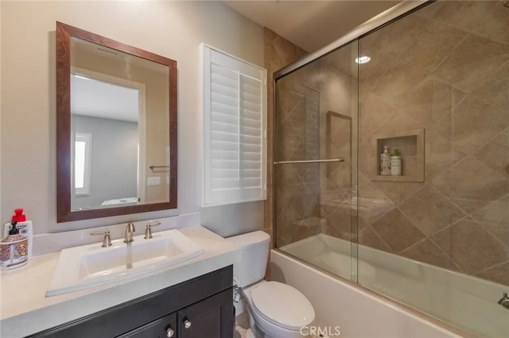 16 Hawkeye Irvine, CA 92602