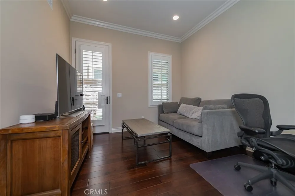 16 Hawkeye Irvine, CA 92602