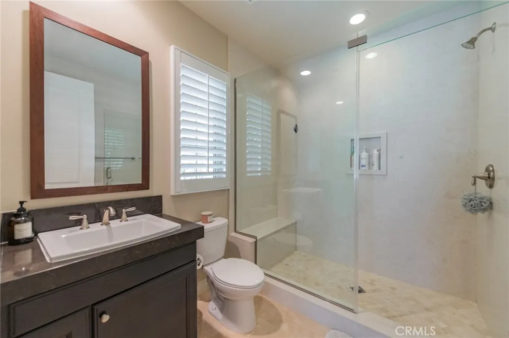 16 Hawkeye Irvine, CA 92602