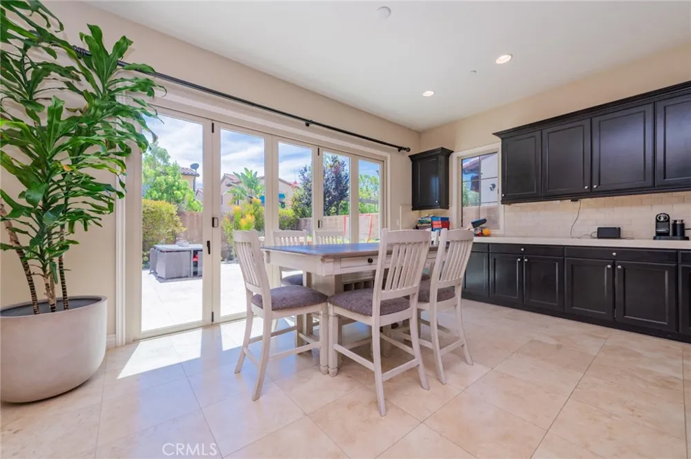 16 Hawkeye Irvine, CA 92602