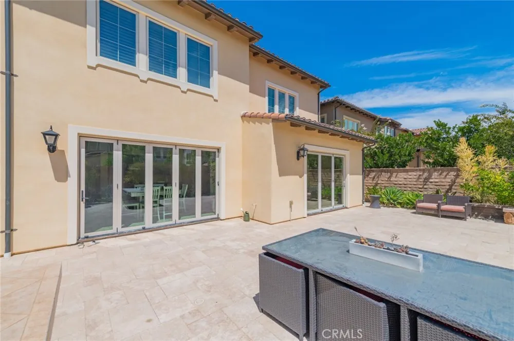 16 Hawkeye Irvine, CA 92602
