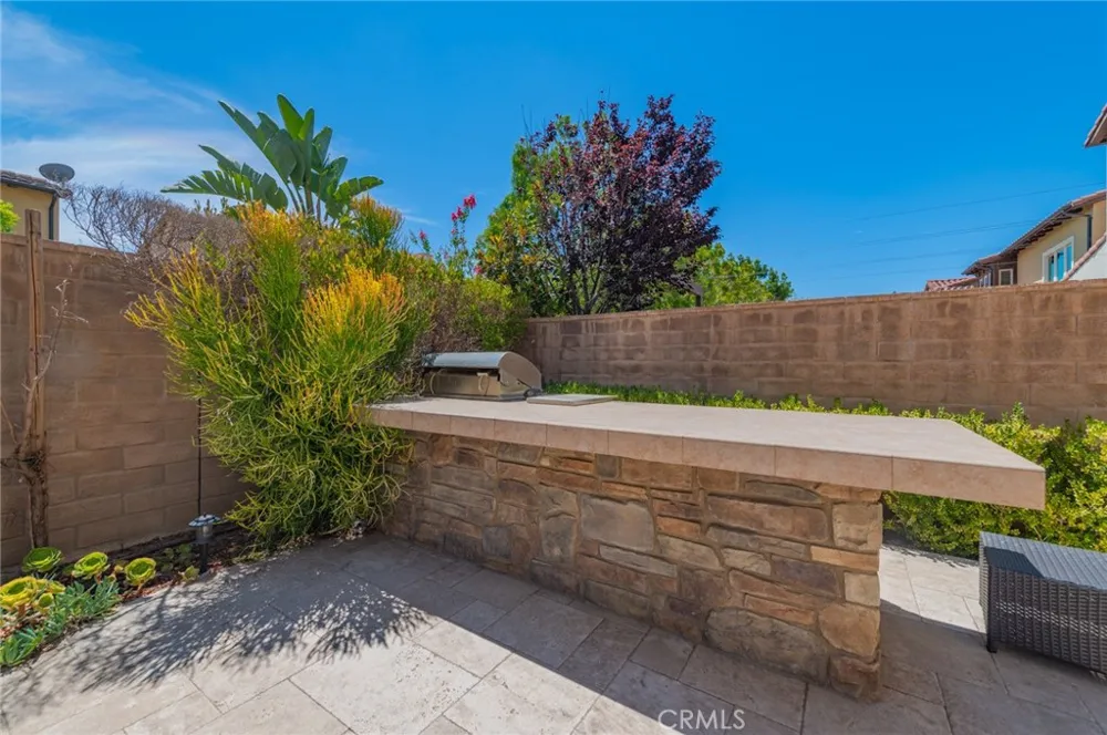 16 Hawkeye Irvine, CA 92602