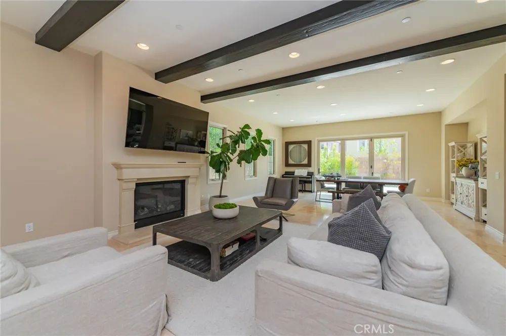 16 Hawkeye Irvine, CA 92602
