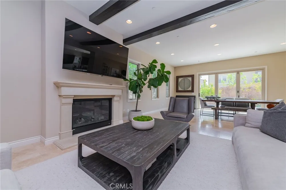16 Hawkeye Irvine, CA 92602