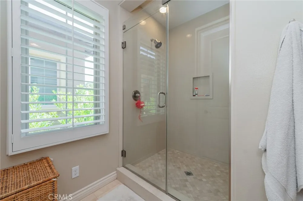 16 Hawkeye Irvine, CA 92602