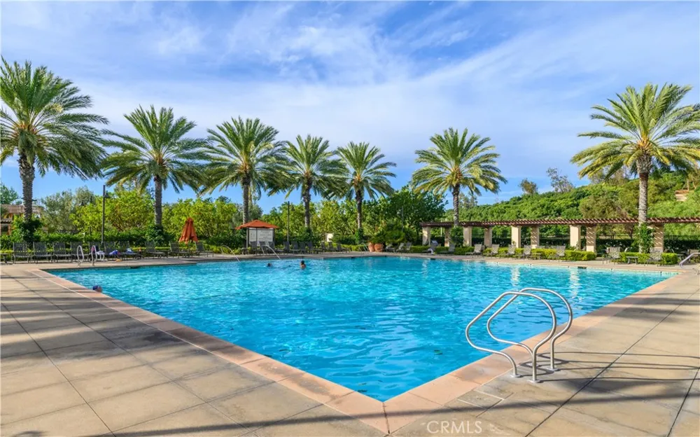 16 Hawkeye Irvine, CA 92602