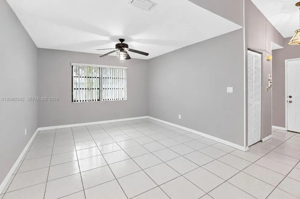 6063 Kings Gate Cir #0 Delray Beach, FL 33484