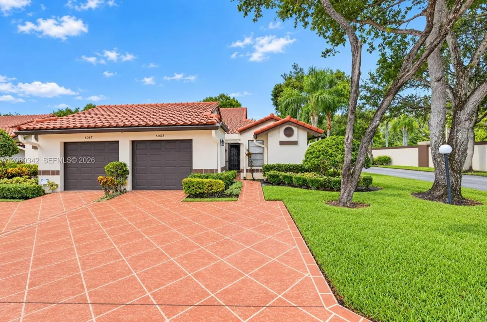 6063 Kings Gate Cir #0 Delray Beach, FL 33484