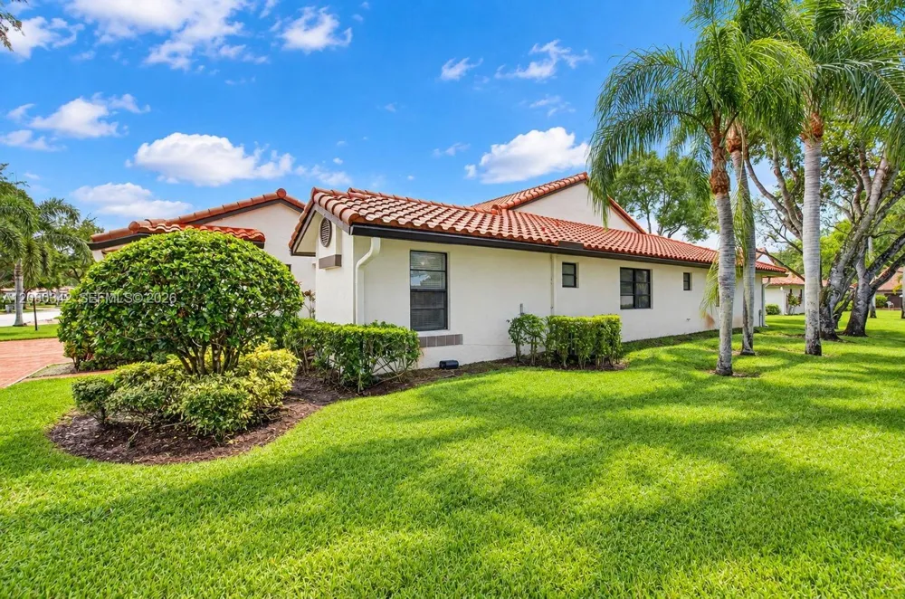 6063 Kings Gate Cir #0 Delray Beach, FL 33484