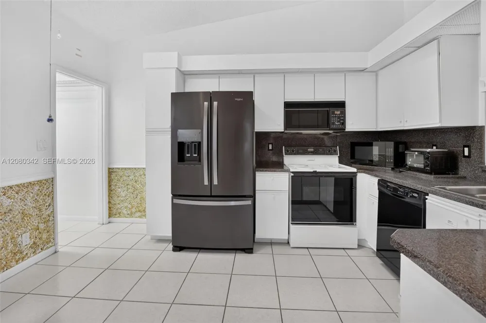 6063 Kings Gate Cir #0 Delray Beach, FL 33484