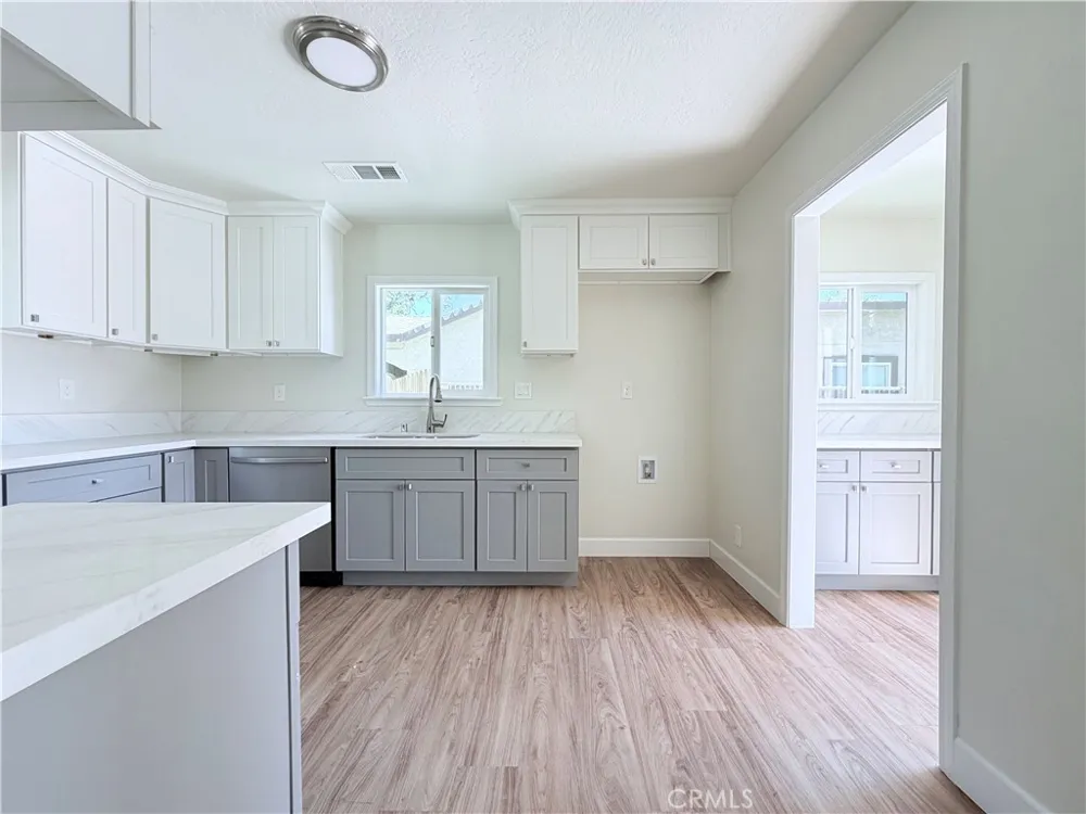 736 W 9th Merced, CA 95341