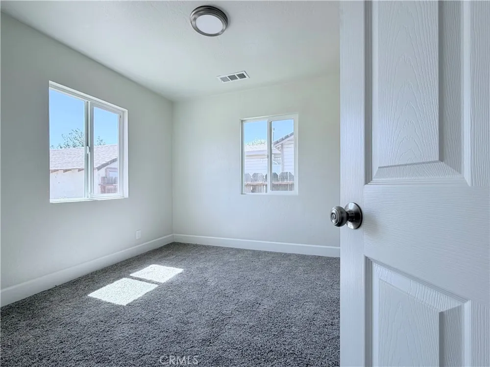736 W 9th Merced, CA 95341