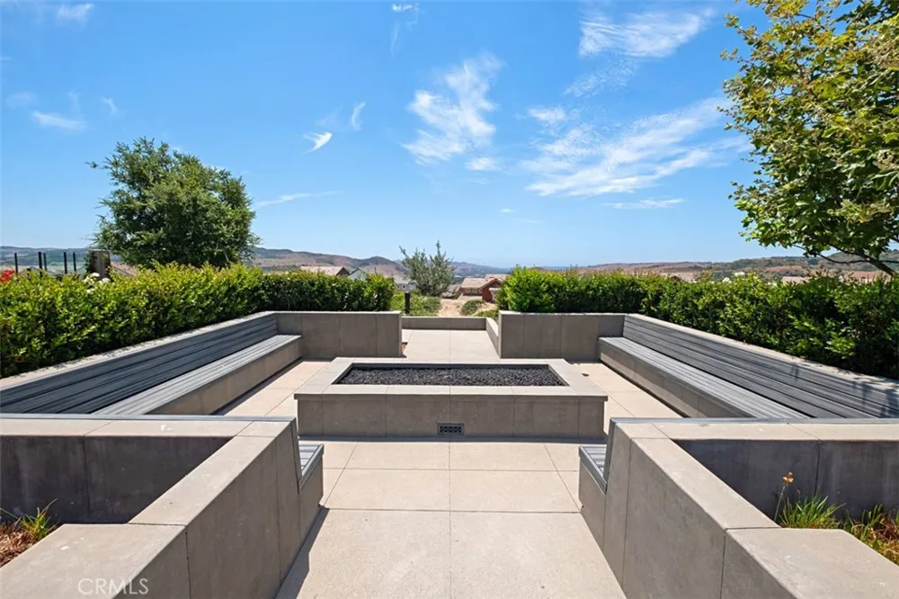 171 Natal Rancho Mission Viejo, CA 92694