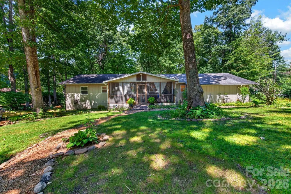 42 Timothy Lane Candler, NC 28715