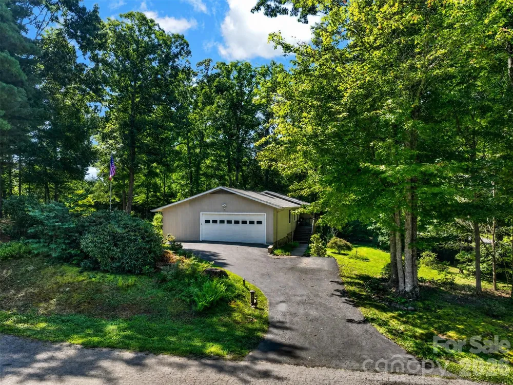 42 Timothy Lane Candler, NC 28715