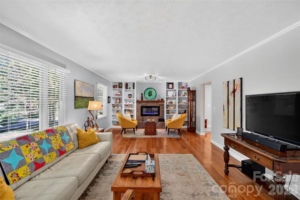 42 Timothy Lane Candler, NC 28715