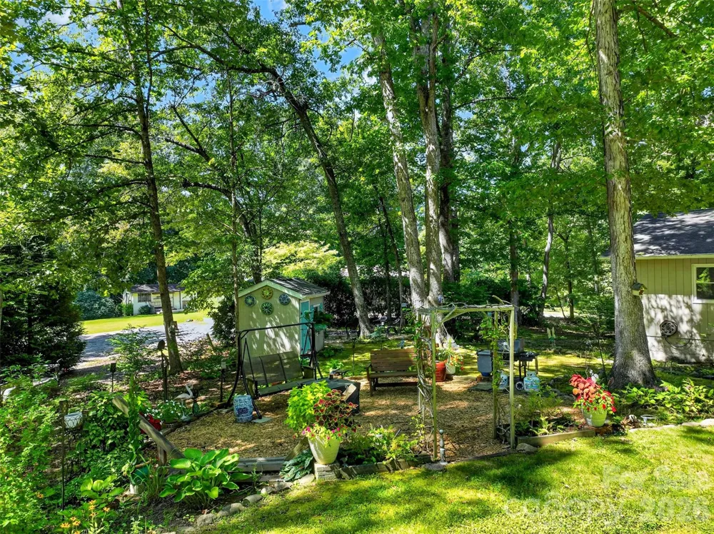 42 Timothy Lane Candler, NC 28715