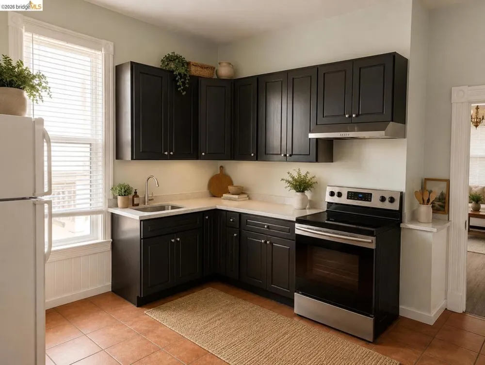 1086 66Th St Oakland, CA 94608