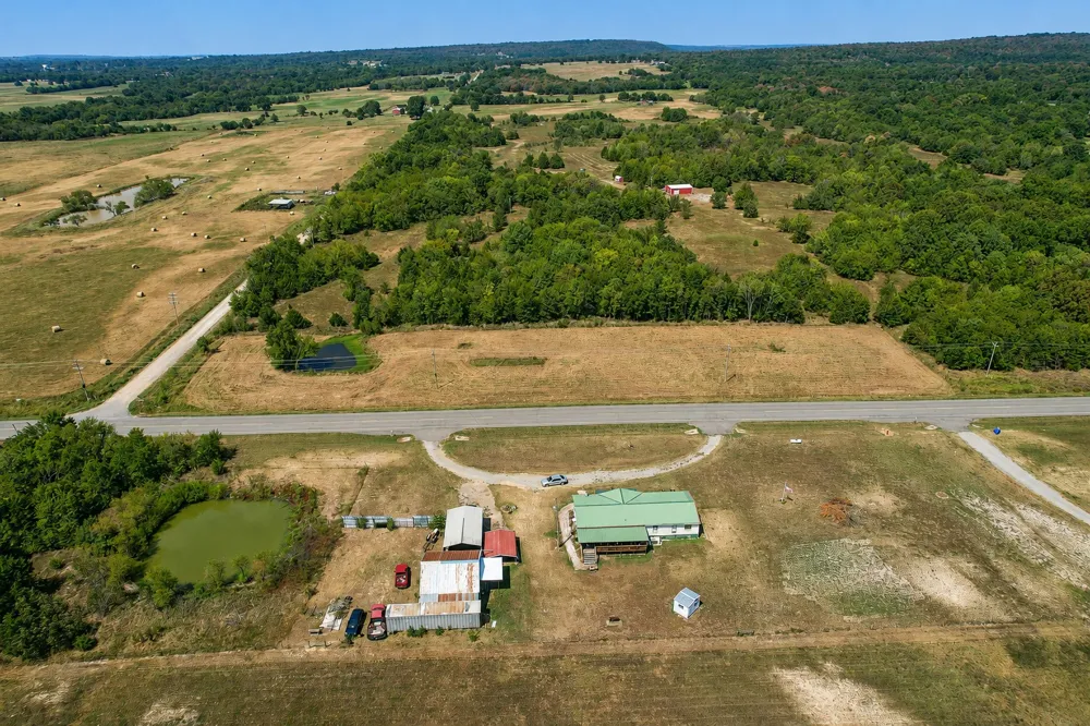 423001 Texanna Road Eufaula, OK 74432