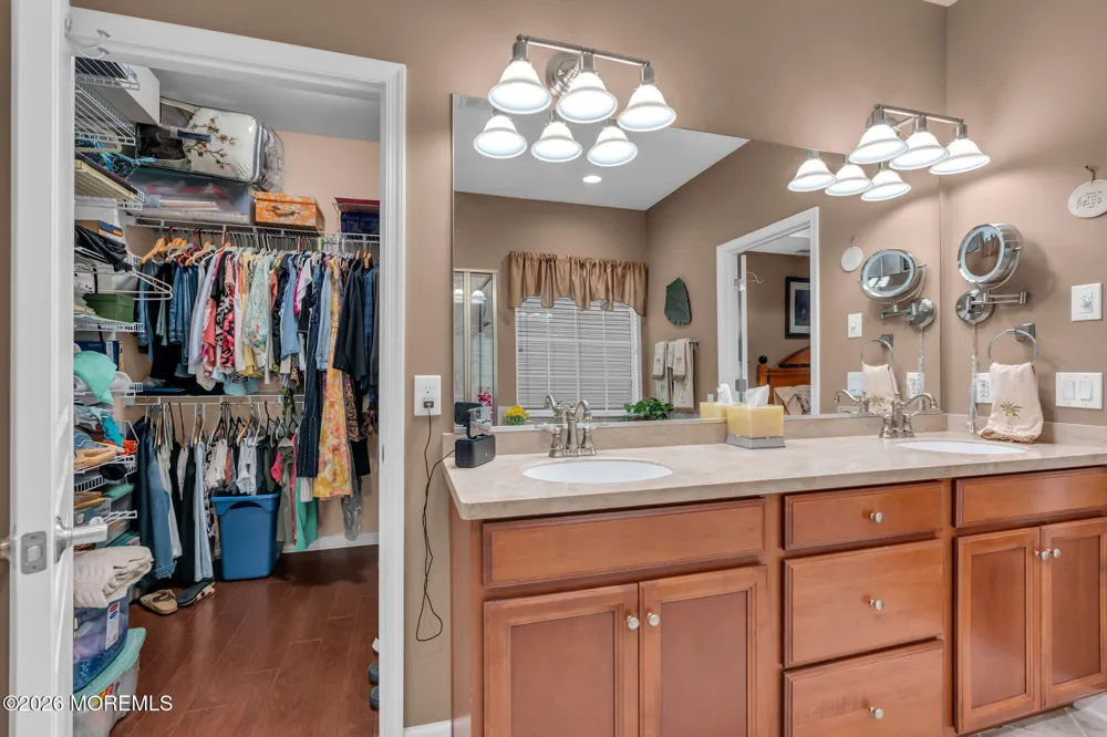 58 Aberdeen Lane Manchester, NJ 08759