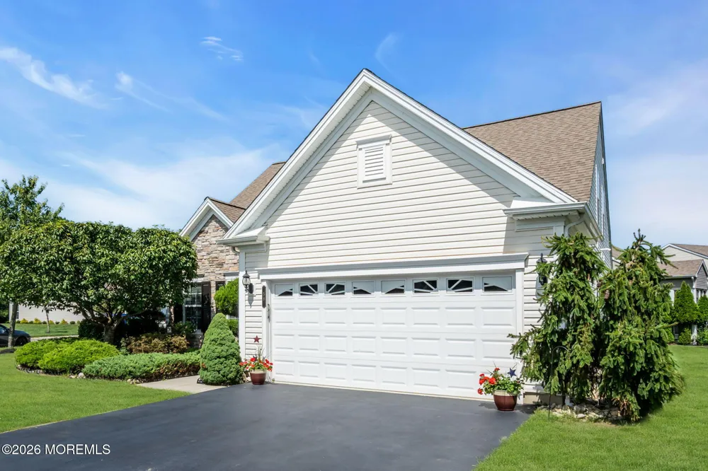 58 Aberdeen Lane Manchester, NJ 08759