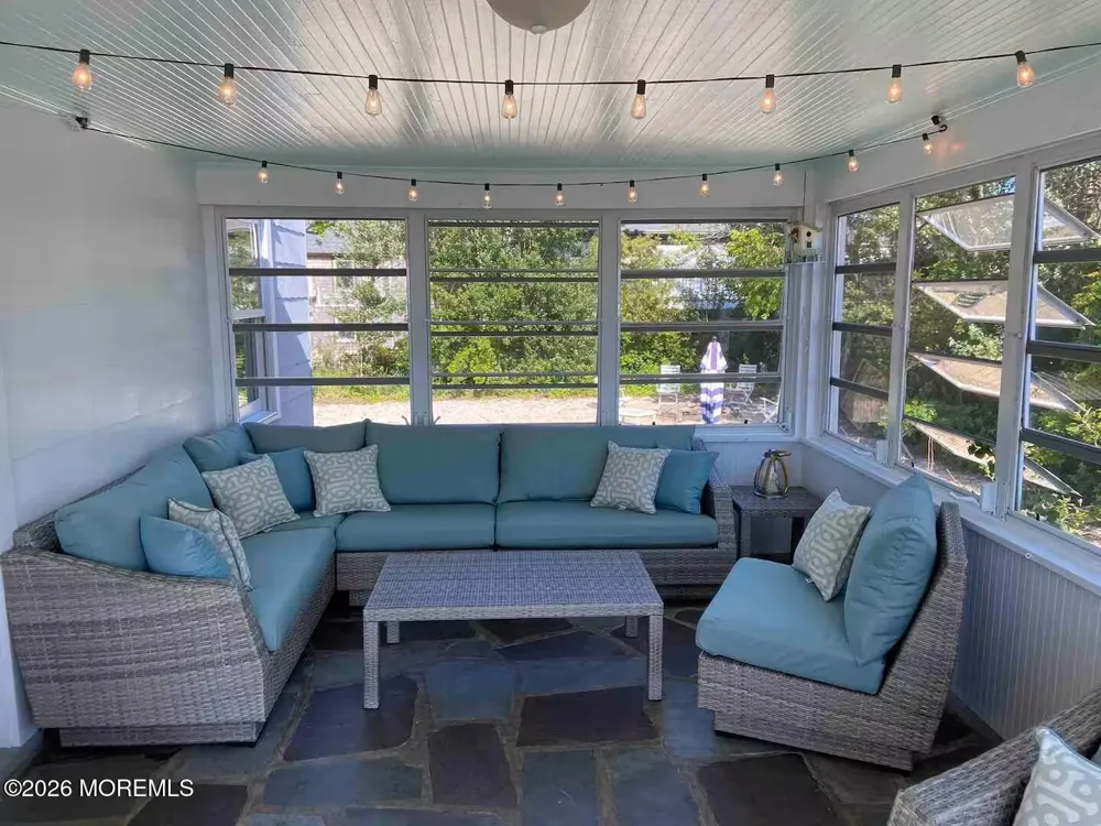 16 Bayview Avenue Seaside Park, NJ 08752