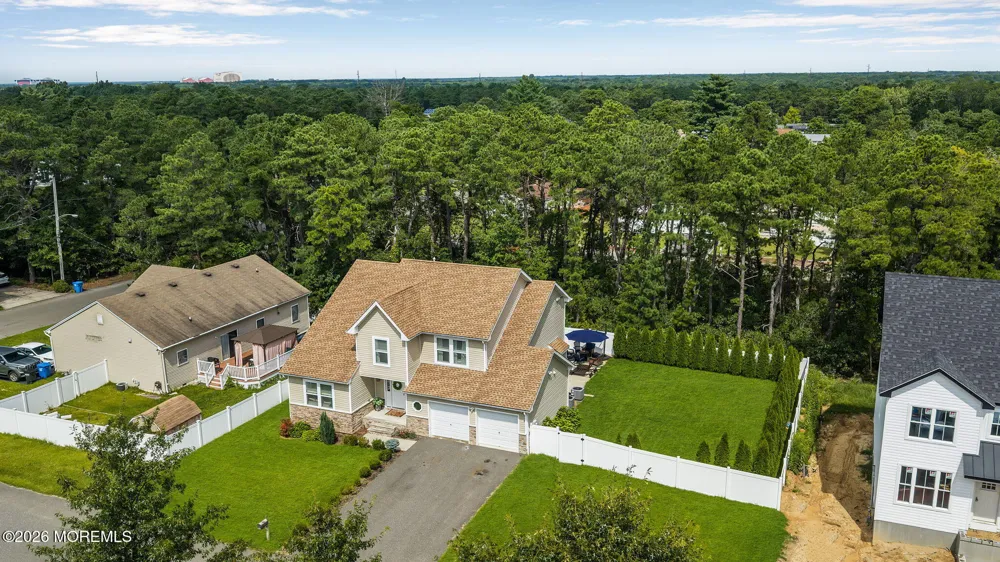 609 Amsterdam Avenue Toms River, NJ 08757