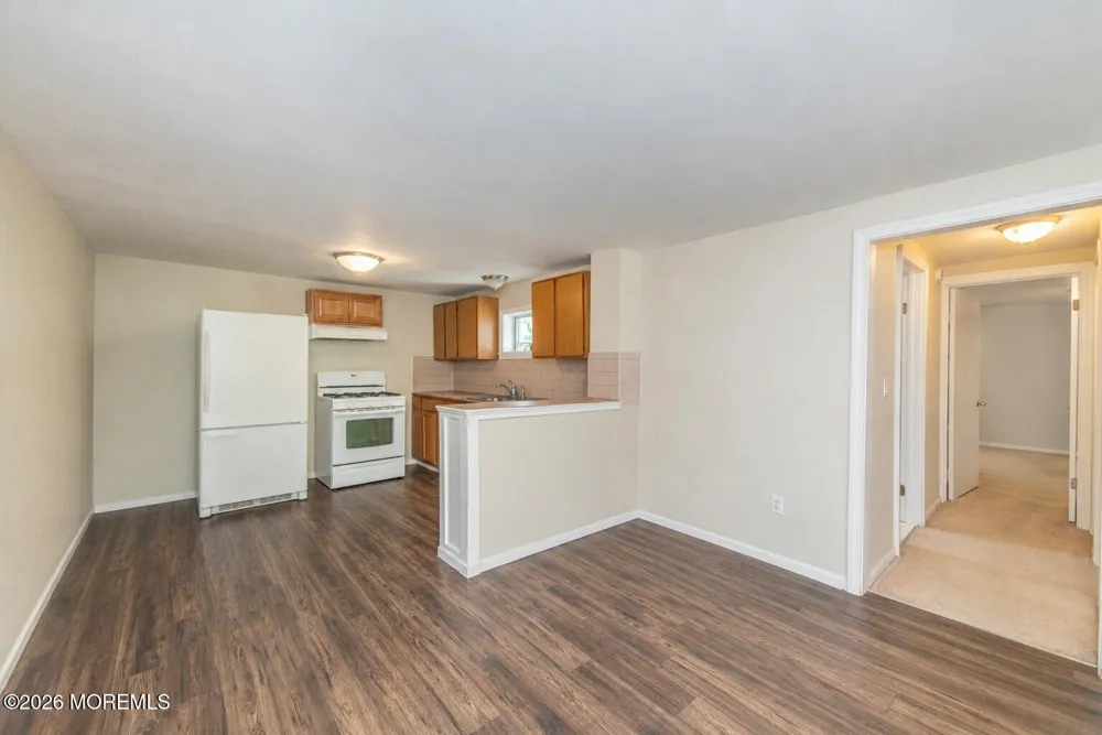 9 Central Avenue Caldwell, NJ 07006
