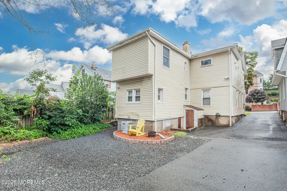 9 Central Avenue Caldwell, NJ 07006