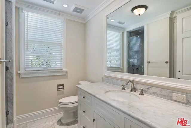 1011 Fiske Street Pacific Palisades, CA 90272