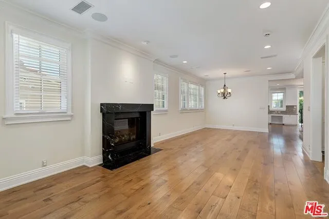 1011 Fiske Street Pacific Palisades, CA 90272