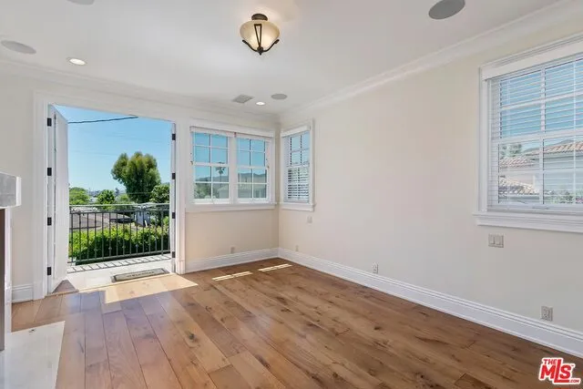 1011 Fiske Street Pacific Palisades, CA 90272