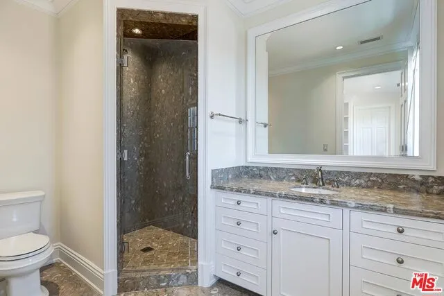 1011 Fiske Street Pacific Palisades, CA 90272
