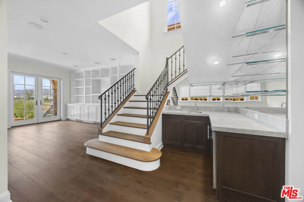 1011 Fiske Street Pacific Palisades, CA 90272