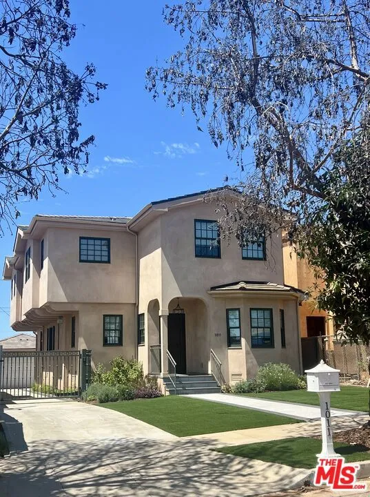 1011 Fiske Street Pacific Palisades, CA 90272