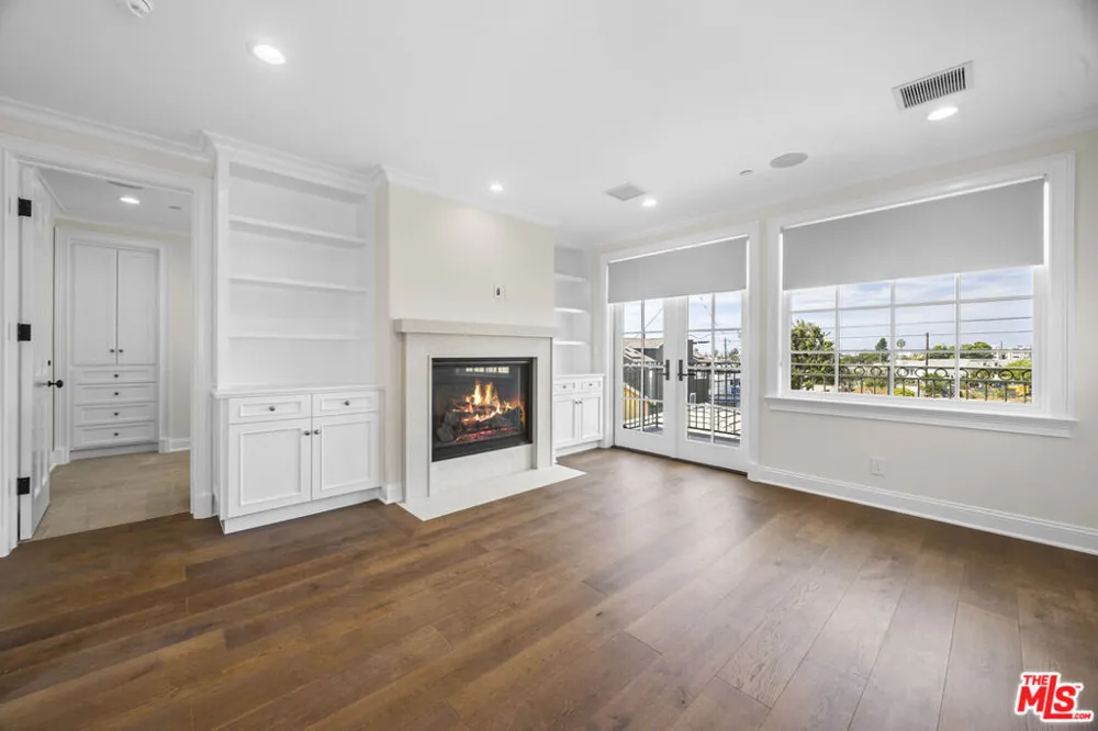 1011 Fiske Street Pacific Palisades, CA 90272