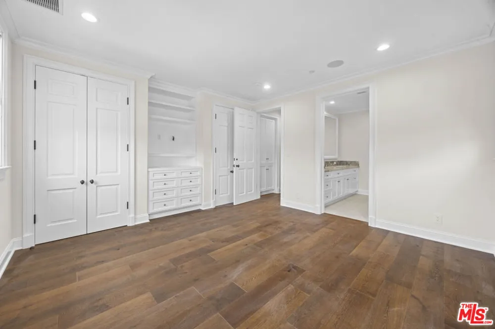 1011 Fiske Street Pacific Palisades, CA 90272